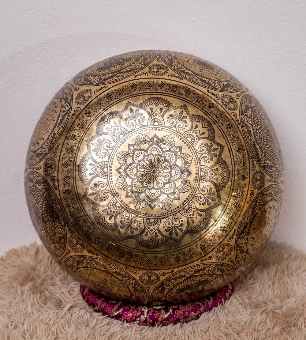 Large 50cm Standing Foot Print Tibetan Singing Bowl