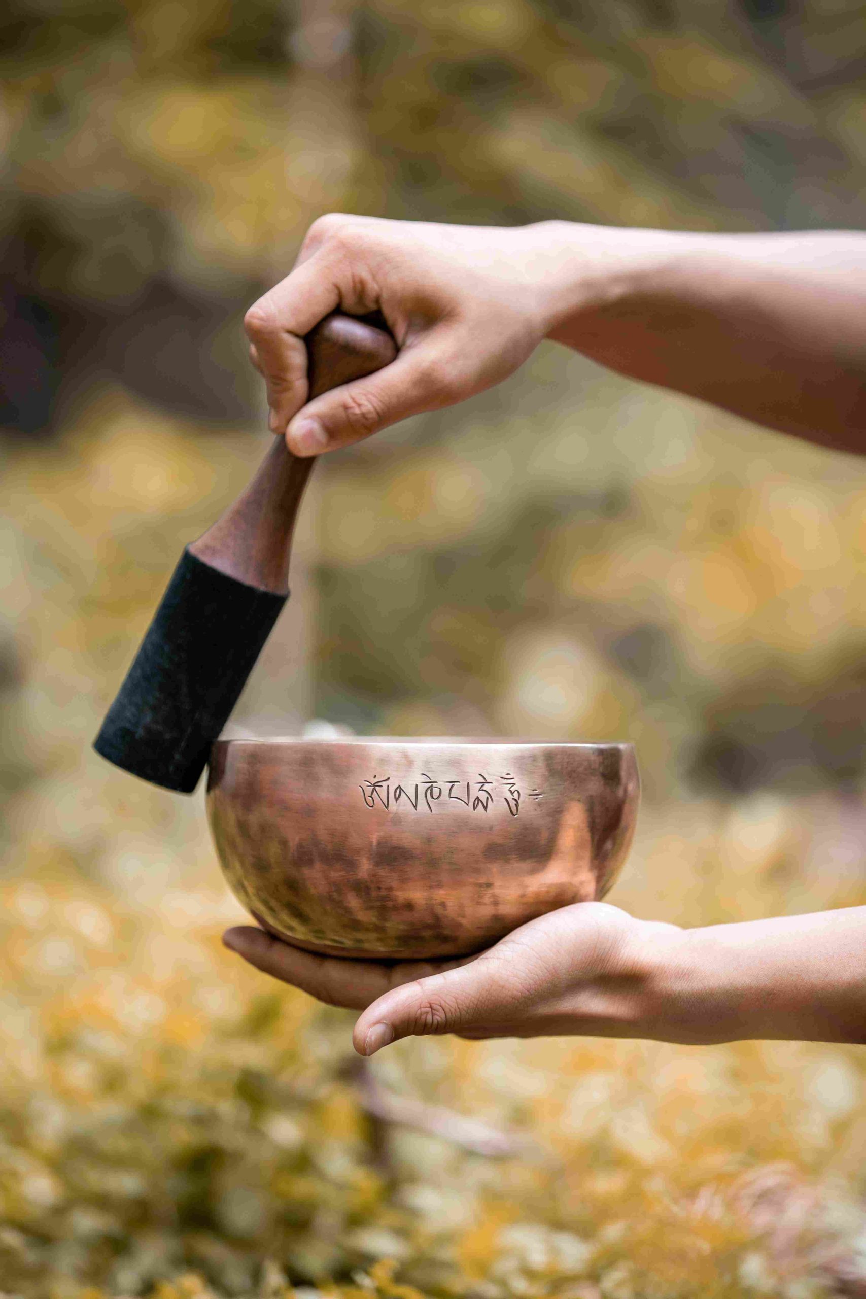 15 cm /6" Handmade Full Moon Singing Bowl